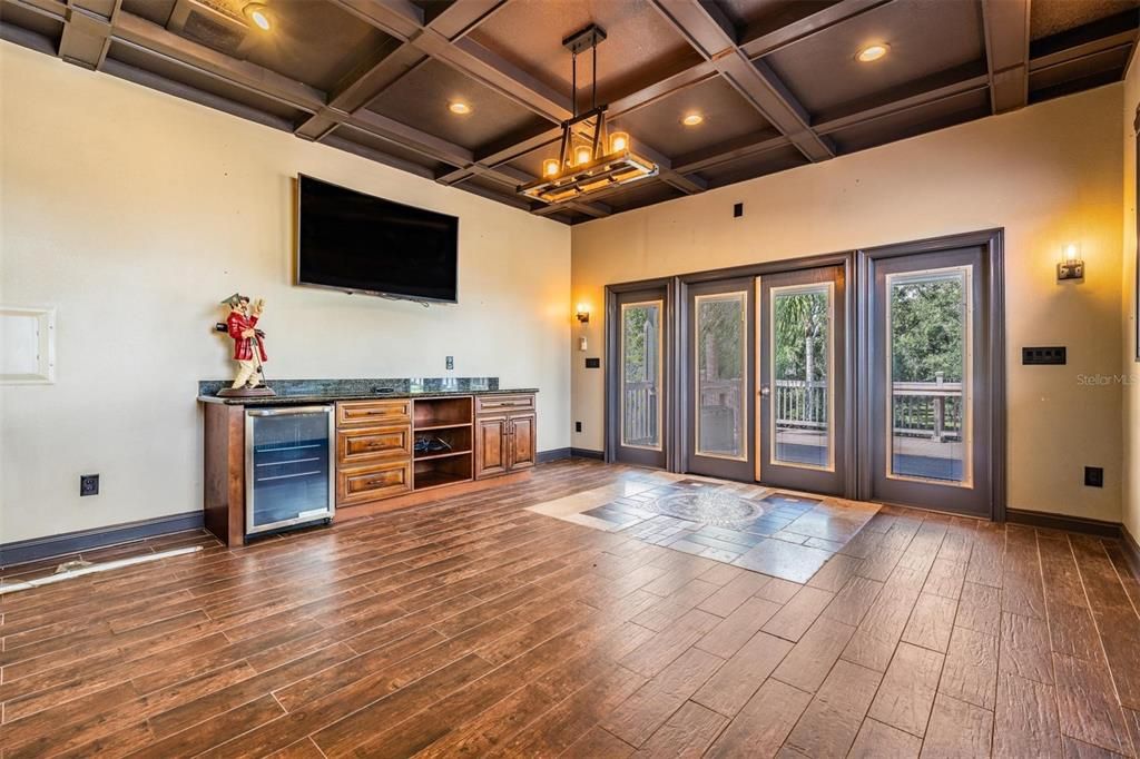 Interior, Pendant Lights, Recessed Lighting, Wood Texture Flooring