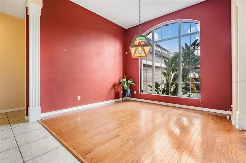 Empty room, Interior, Pendant Lights, Wood Texture Flooring