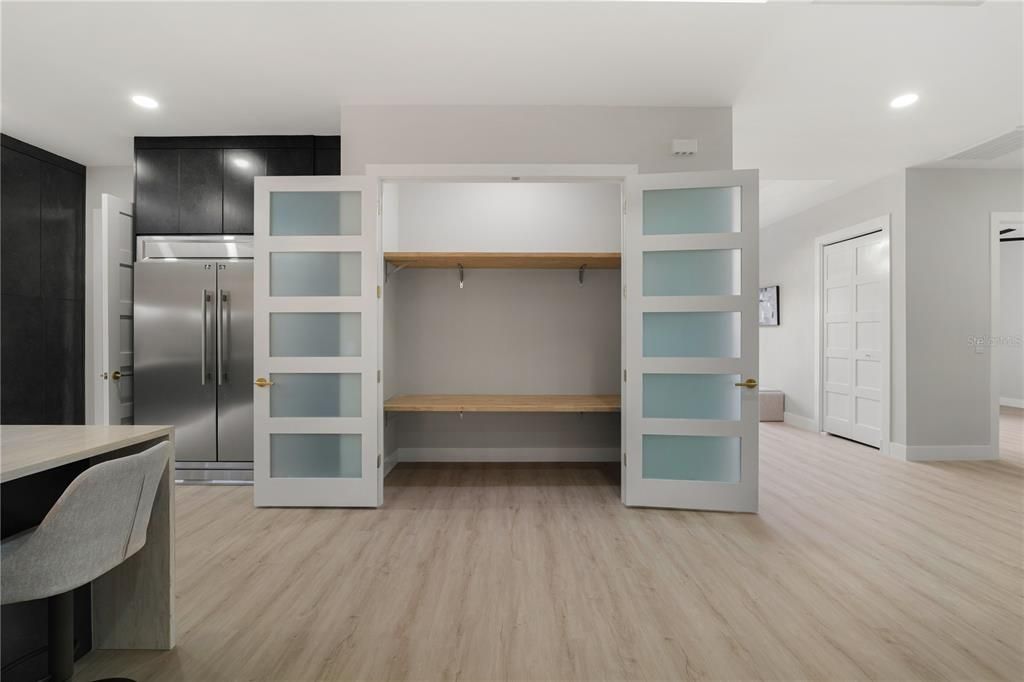 Interior, Recessed Lighting, Wood Texture Flooring