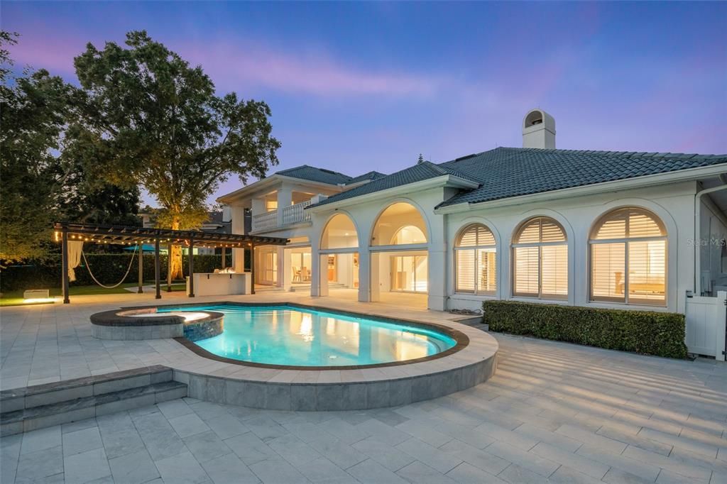 Exterior, Pool
