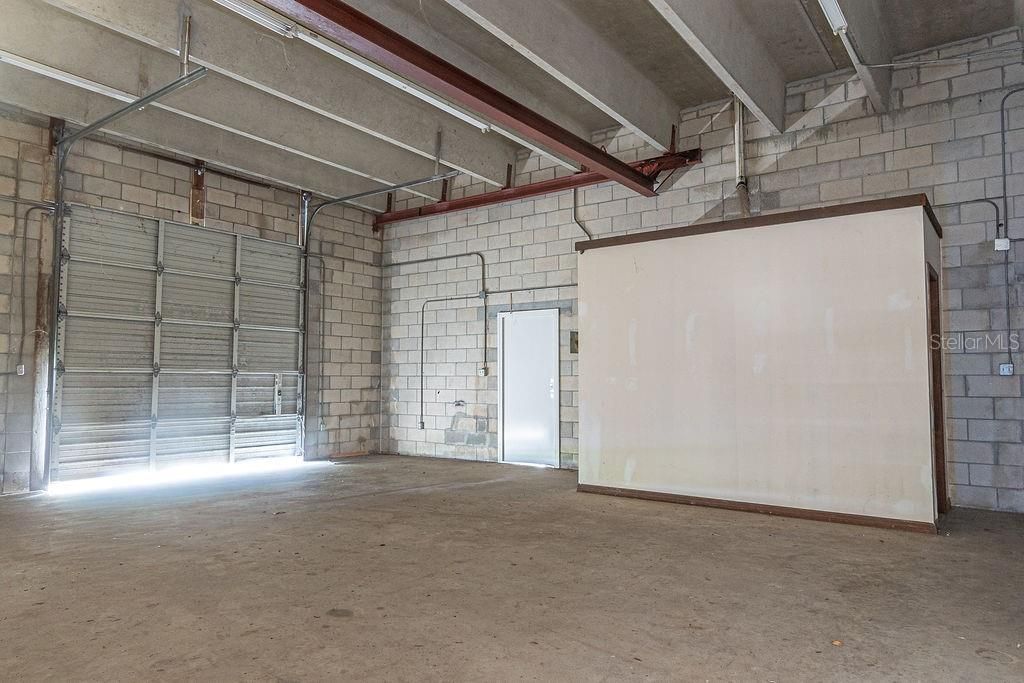 Garage, Interior, Stone Walls