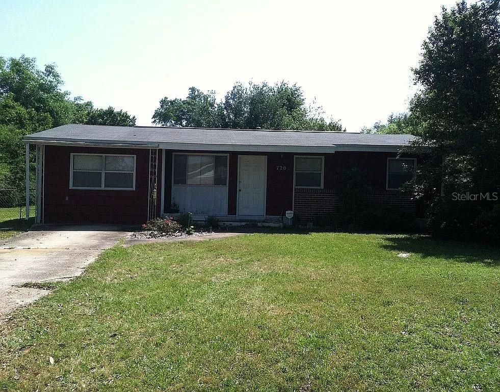 Attached, Exterior, Facade, Brick Facade, Ranch