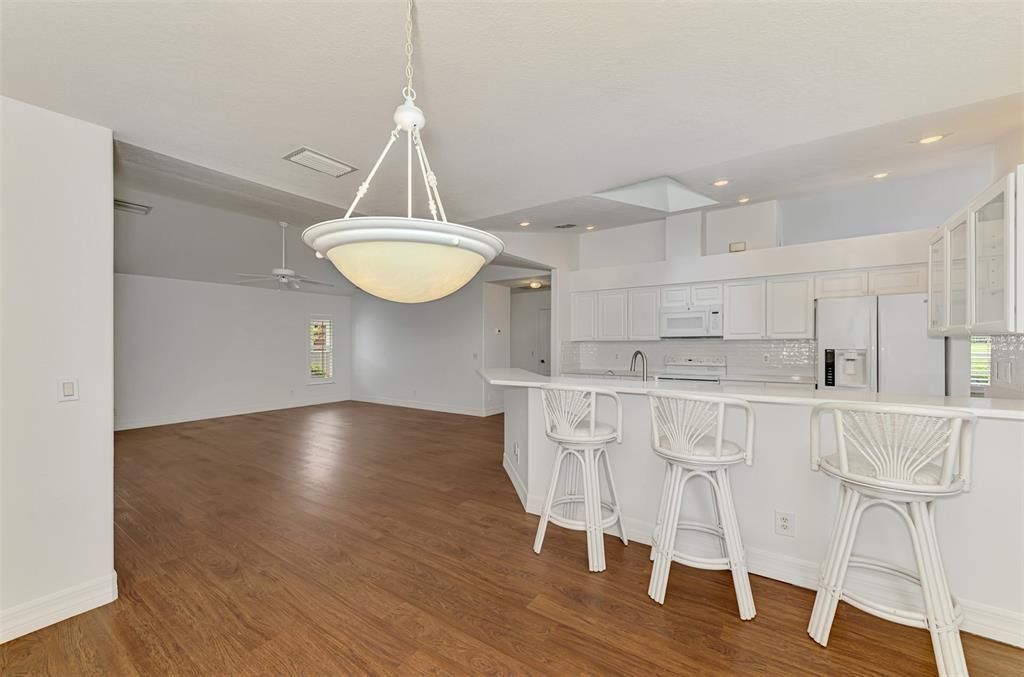 Interior, Kitchen, Pendant Lights, Recessed Lighting, Wood Texture Flooring