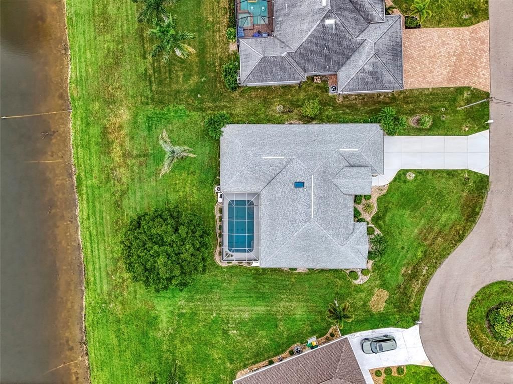 Exterior, Drone