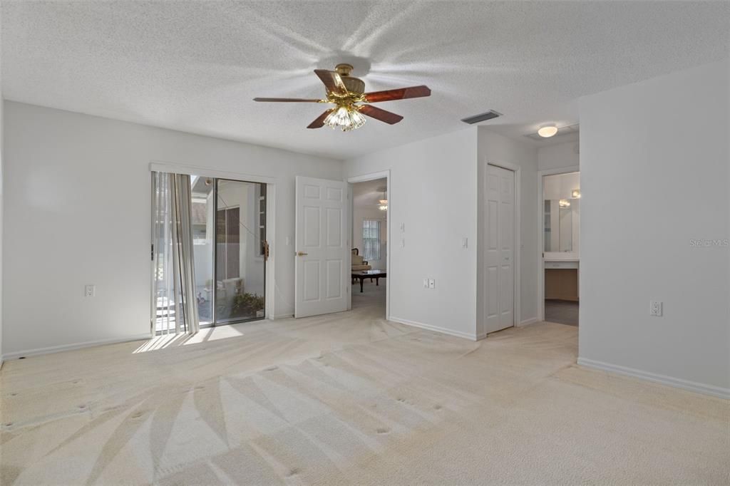 Bathroom, Empty room, Interior