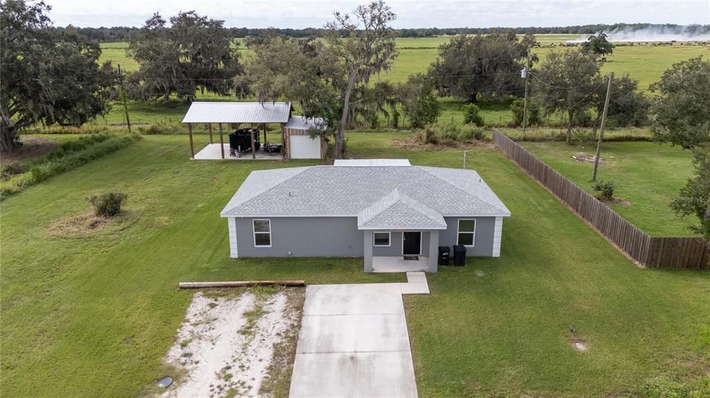 Exterior, Drone