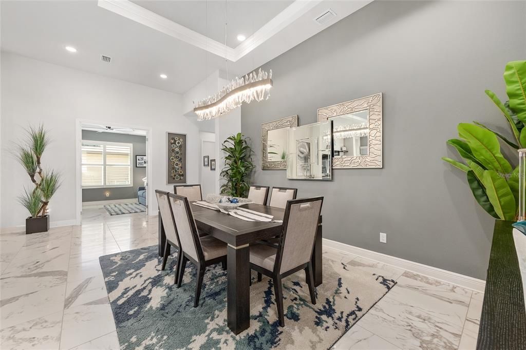 Chandelier, Dining room, Interior, Marble, Pendant Lights, Recessed Lighting