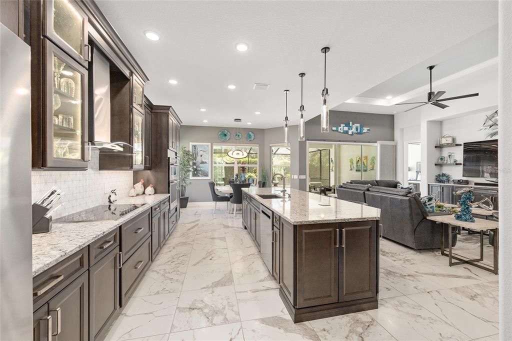 Interior, Kitchen, Living room, Marble, Pendant Lights, Recessed Lighting