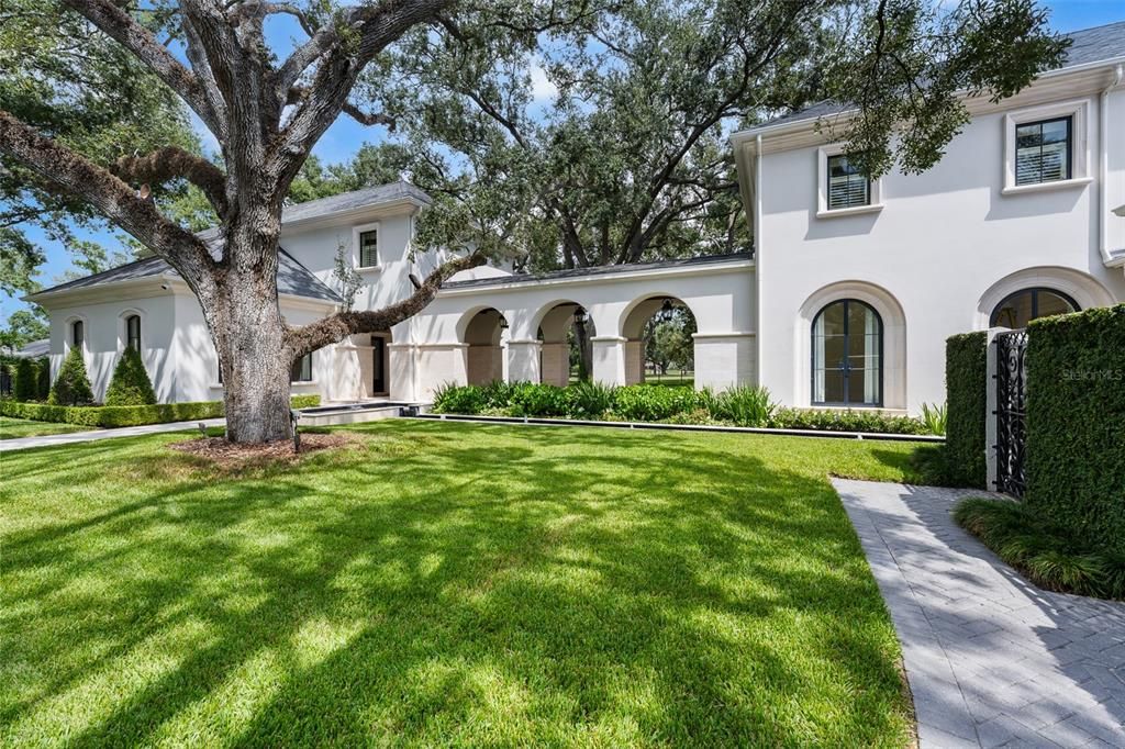 Backyard, Exterior
