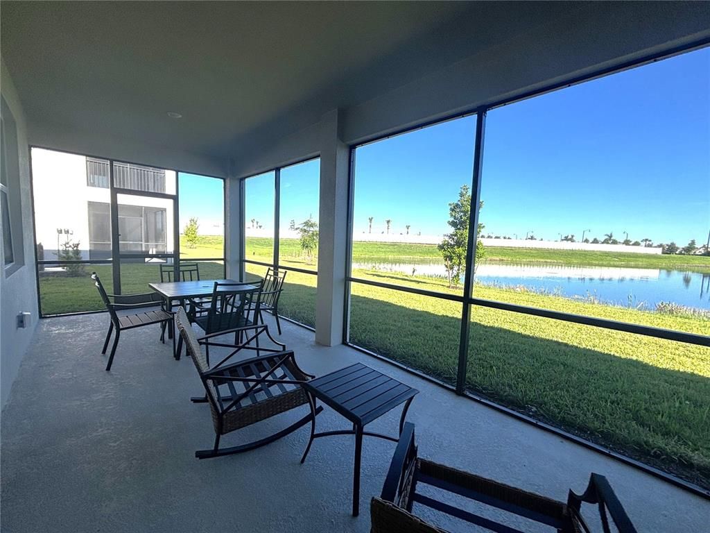 Dining room, Interior, Sun Room, Water