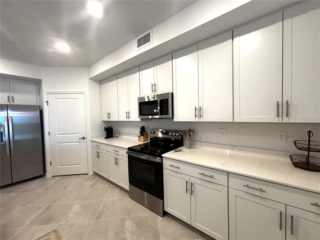 Interior, Kitchen, Recessed Lighting