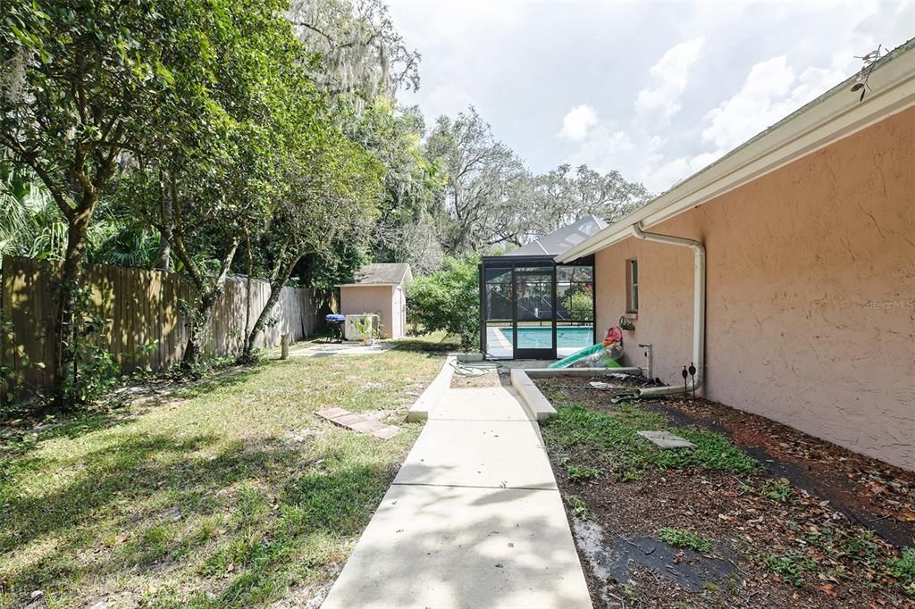 Backyard, Exterior