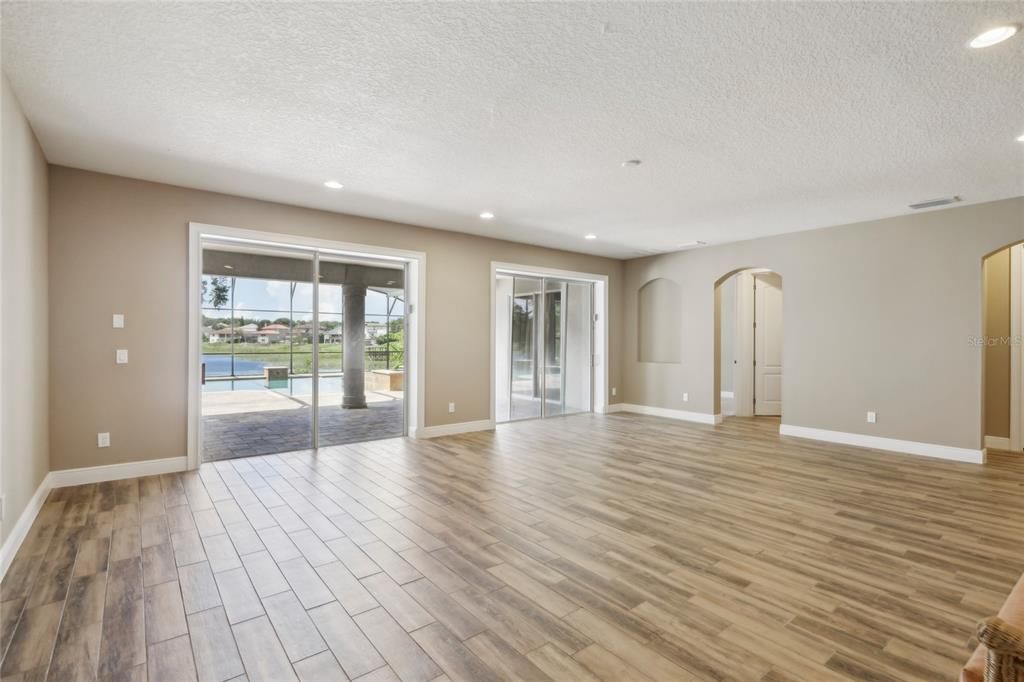 Empty room, Interior, Recessed Lighting, Water, Wood Texture Flooring
