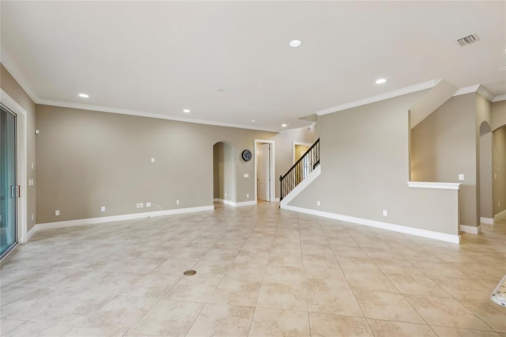 Empty room, Interior, Recessed Lighting