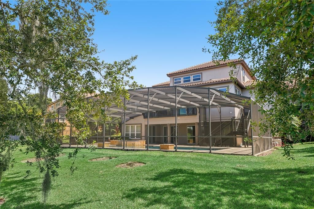 Backyard, Exterior