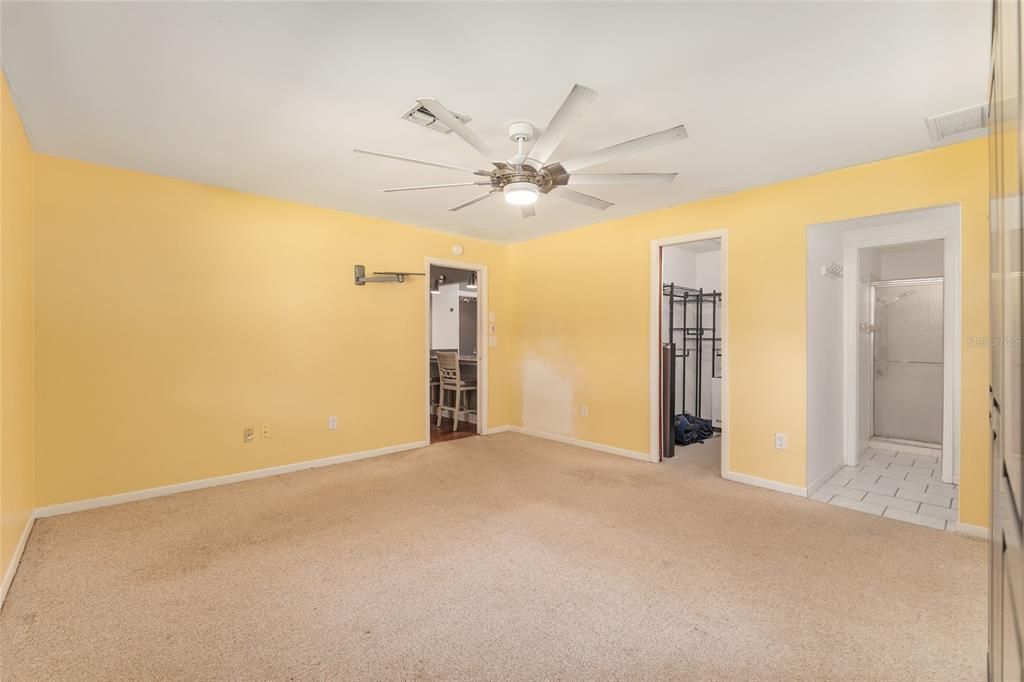 Bathroom, Empty room, Interior