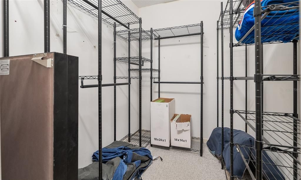 Interior, Walk-in Closets