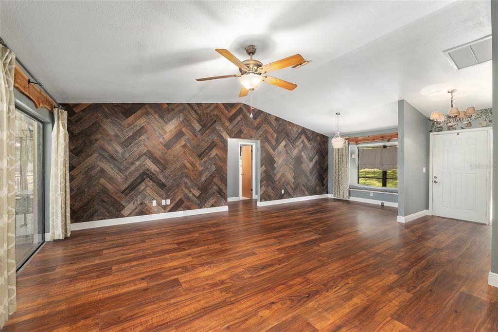 Empty room, Interior, Pendant Lights, Wood Texture Flooring