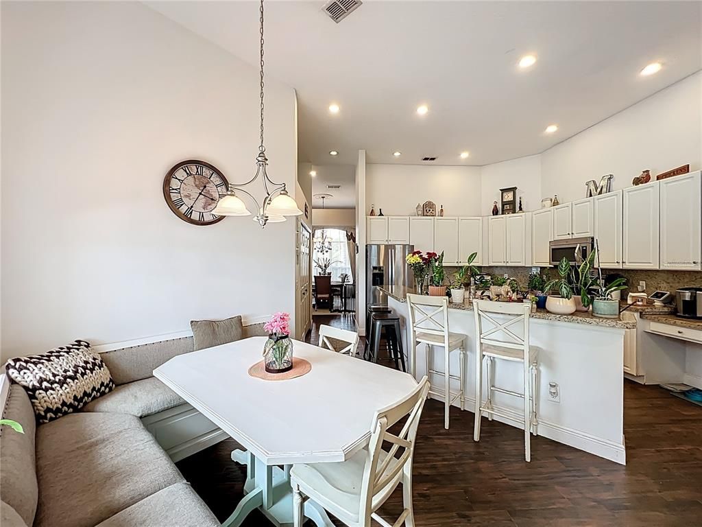 Dining room, Interior, Kitchen, Pendant Lights, Recessed Lighting, Wood Texture Flooring