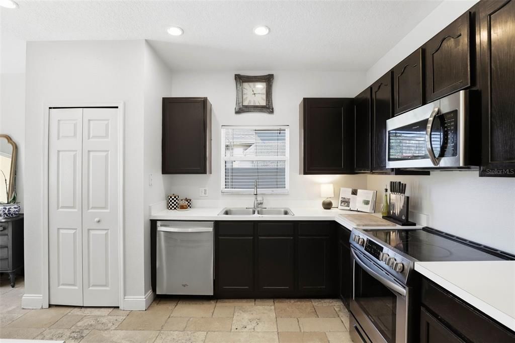 Interior, Kitchen, Recessed Lighting