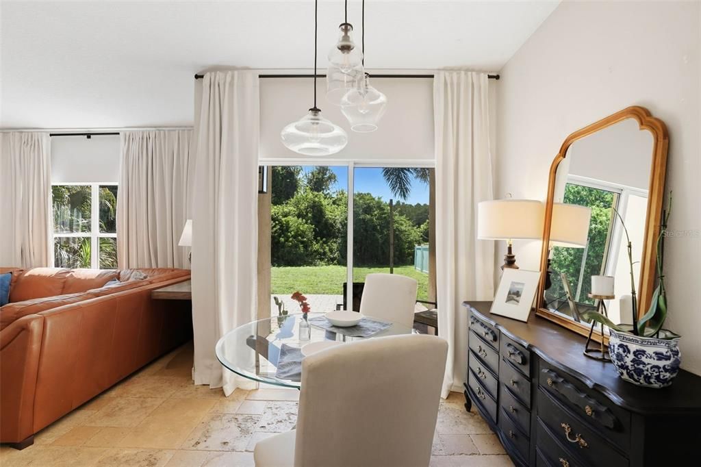 Dining room, Interior, Living room, Pendant Lights