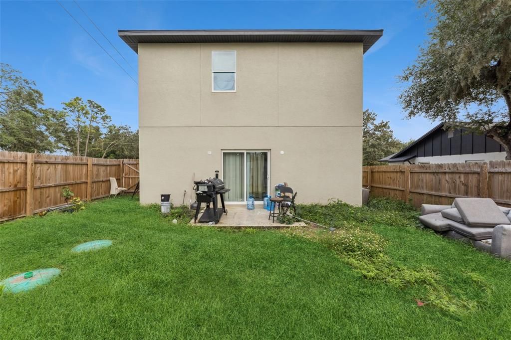 Backyard, Exterior