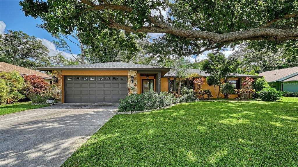 Attached, Backyard, Exterior, Facade, Ranch