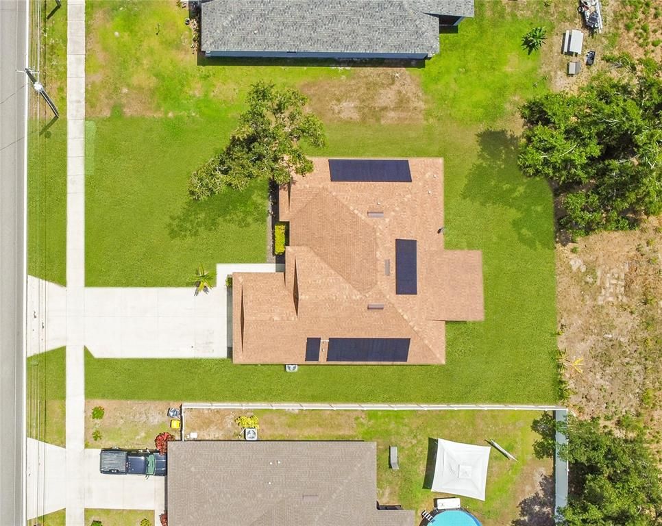 Exterior, Drone
