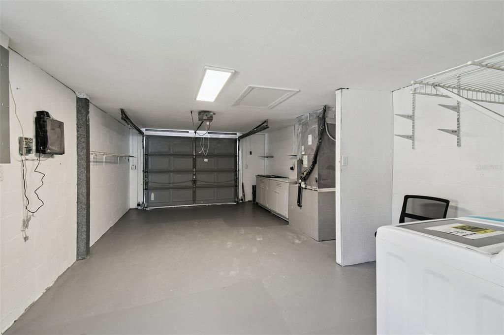 Garage, Interior, Washer