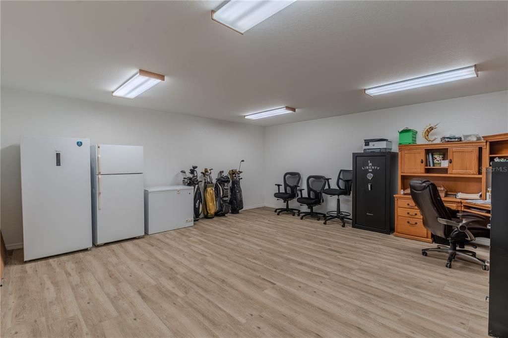 Fitness Equipment, Home Office, Interior, Wood Texture Flooring