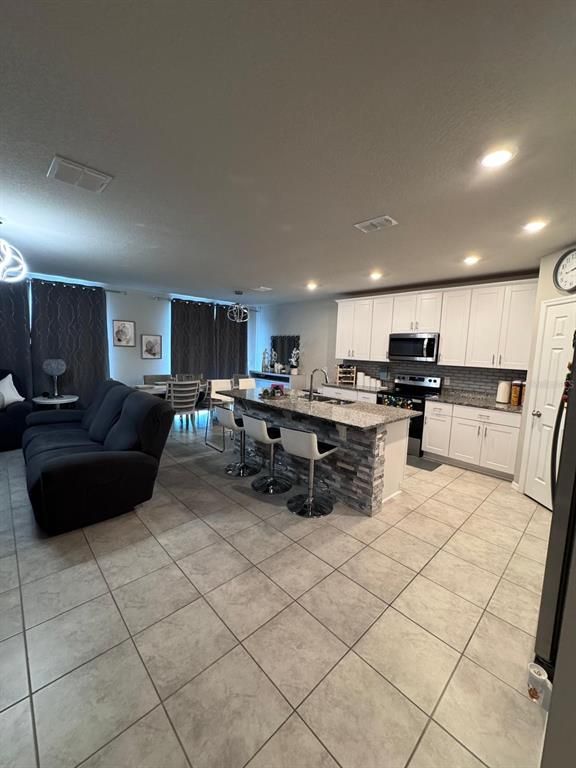 Dining room, Interior, Kitchen, Recessed Lighting