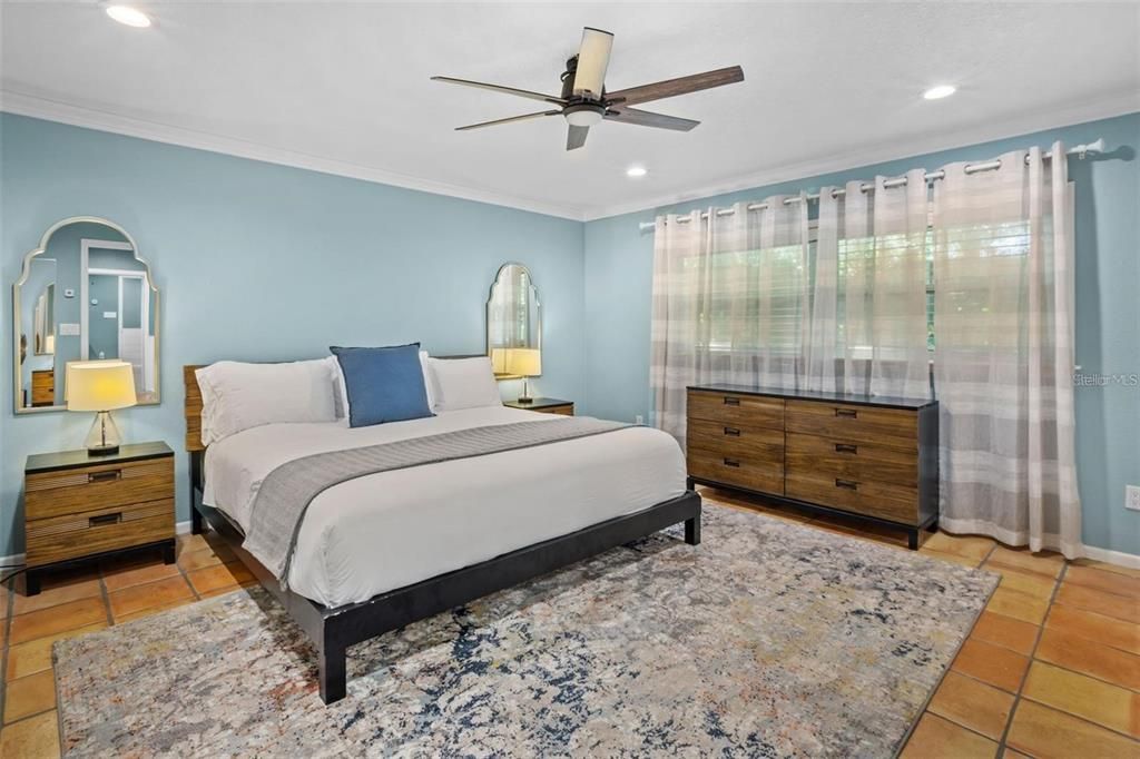 Bedroom, Interior, Recessed Lighting