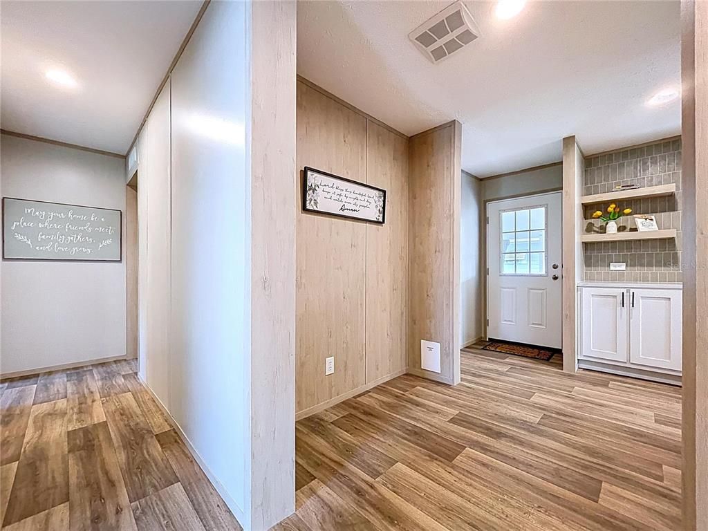 Empty room, Interior, Recessed Lighting, Wood Texture Flooring, Wooden Walls