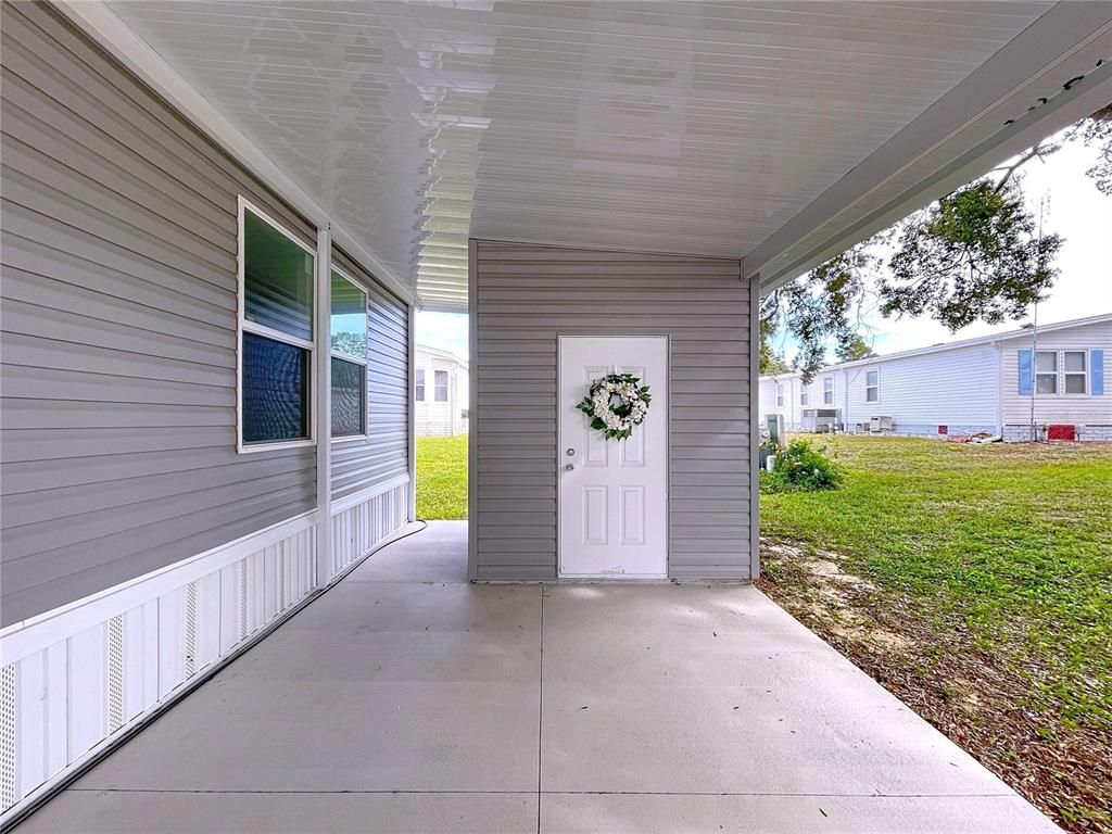 Backyard, Exterior