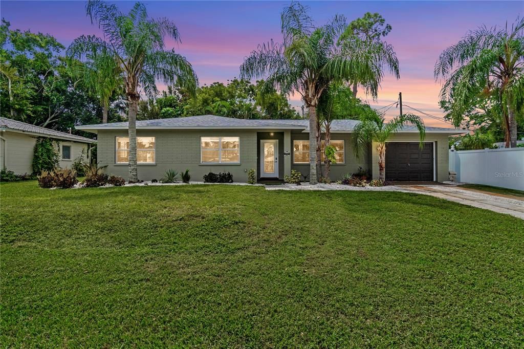 Attached, Backyard, Exterior, Facade, Ranch