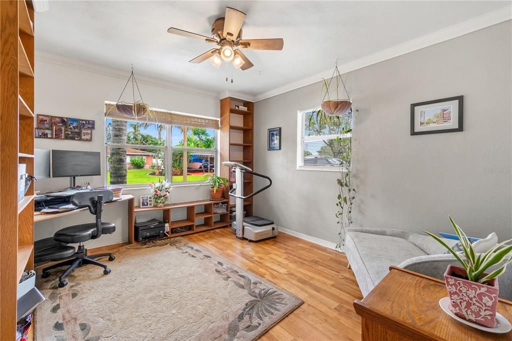 Home Office, Interior, Pendant Lights, Wood Texture Flooring