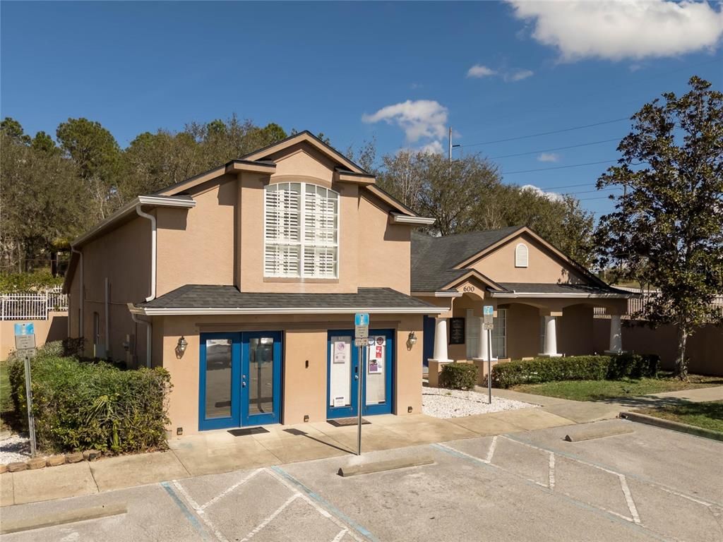 Exterior, Facade, American Craftsman