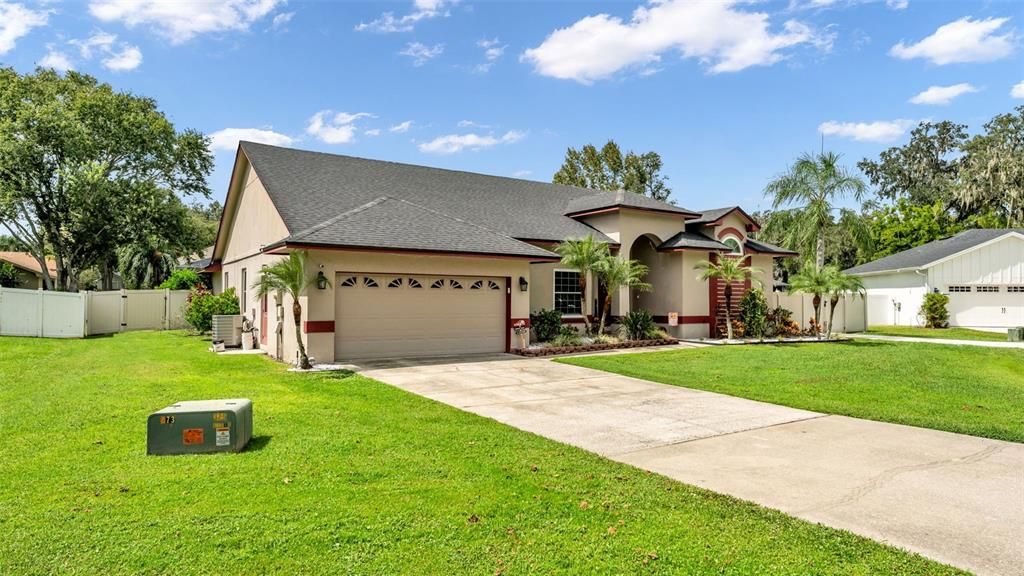 Attached, Backyard, Exterior, Facade, Ranch