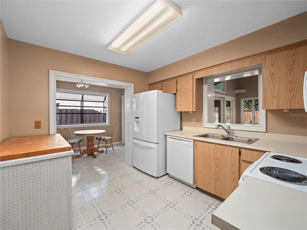 Dining room, Interior, Kitchen