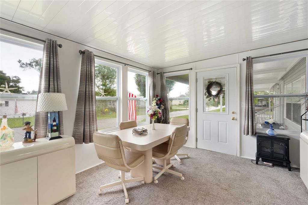 Dining room, Interior, Sun Room