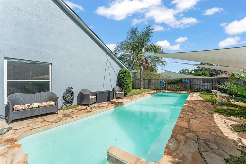 Exterior, Pool
