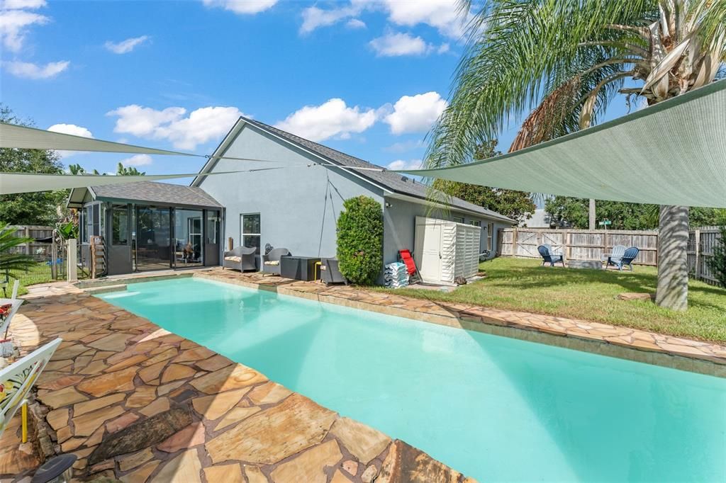 Exterior, Pool