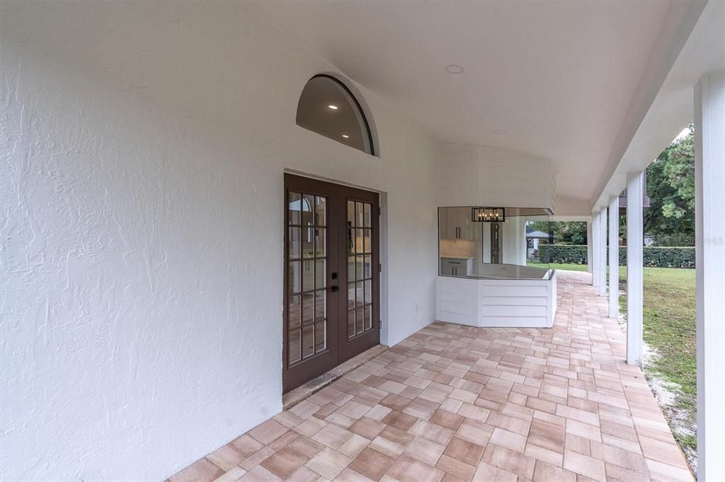 Exterior, Recessed Lighting