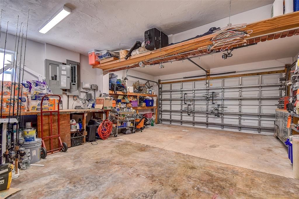 Garage, Interior