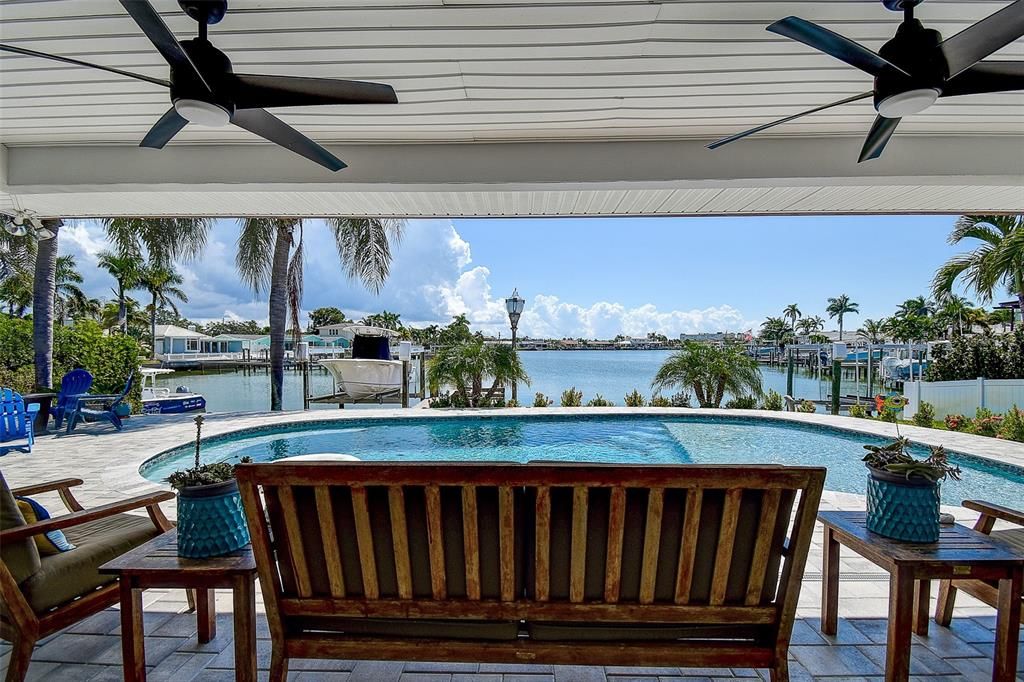 Exterior, Pool, Water