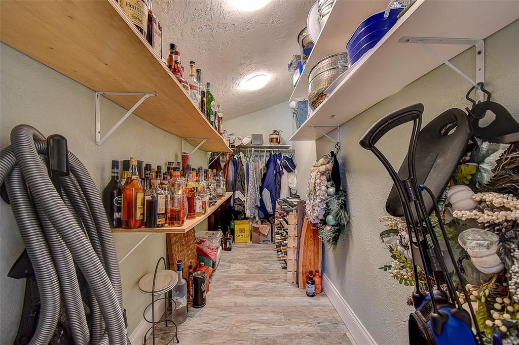 Interior, Walk-in Closets