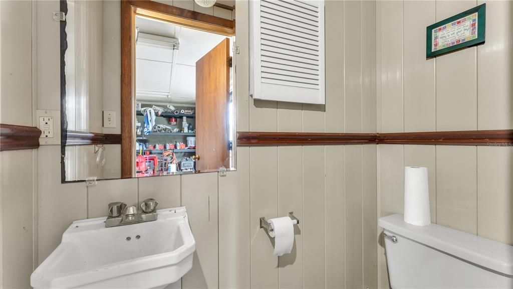 Bathroom, Interior