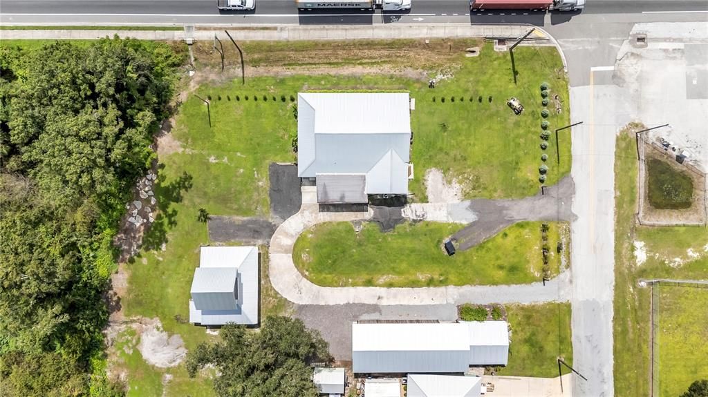 Exterior, Drone