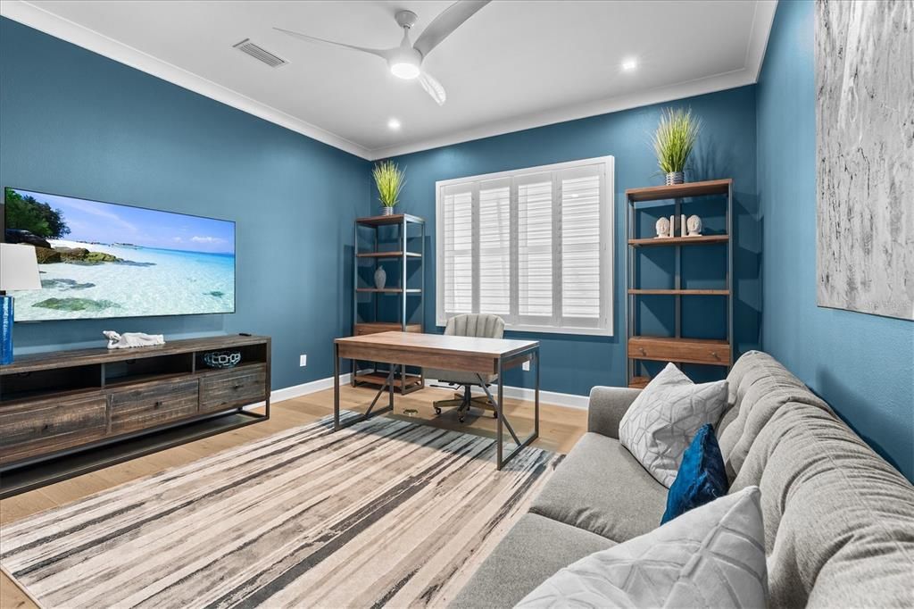 Home Office, Interior, Recessed Lighting, Wood Texture Flooring