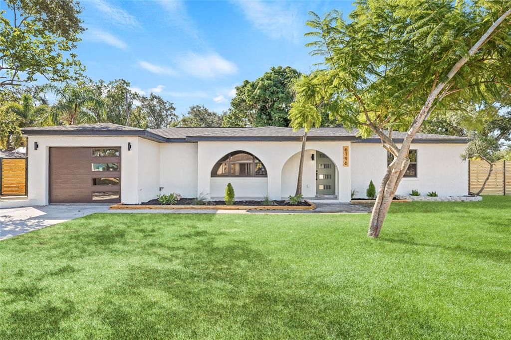 Attached, Backyard, Exterior, Facade, Ranch